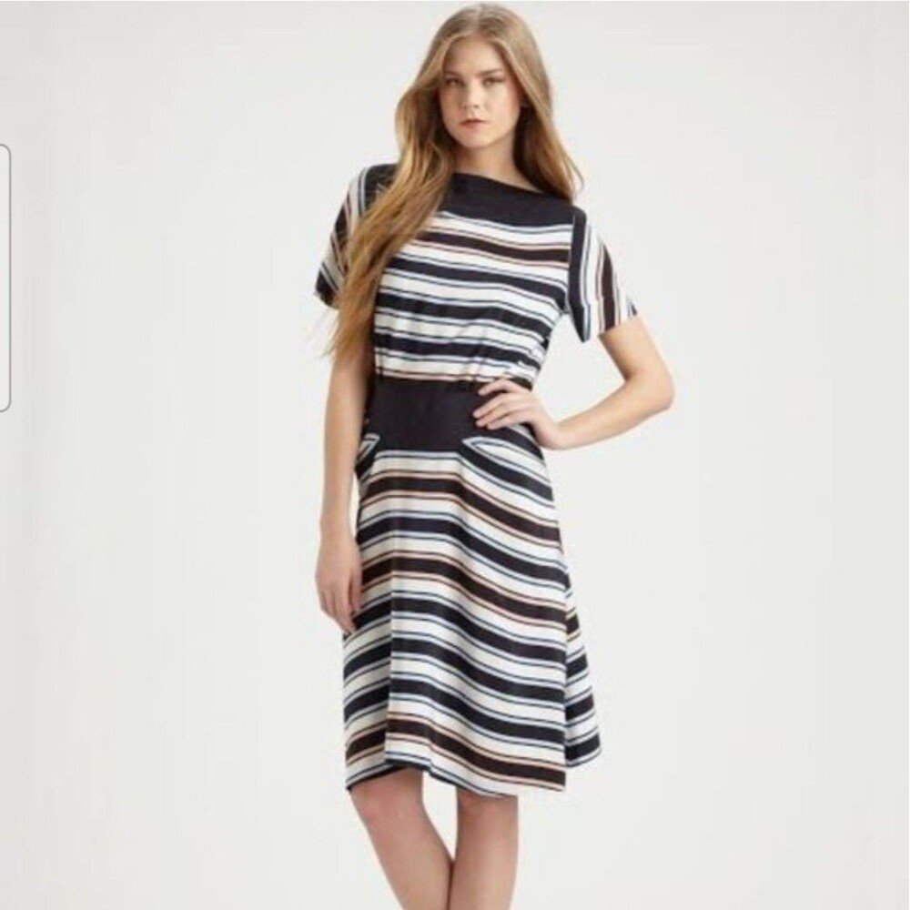 MARC JACOBS 100% Silk Dress In White/navy Size 6